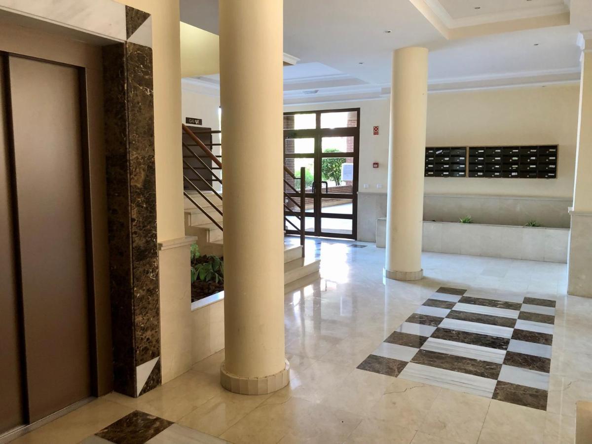 Apartamento Wanda Ifema Con Parking Y Piscina Madrid Exterior foto
