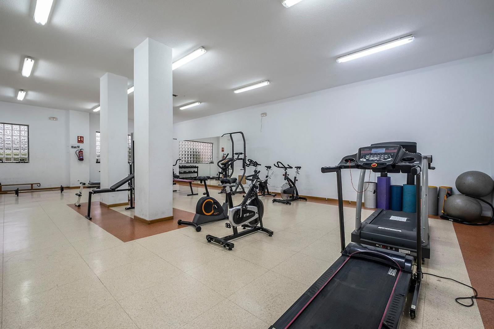 Apartamento Wanda Ifema Con Parking Y Piscina Madrid Exterior foto