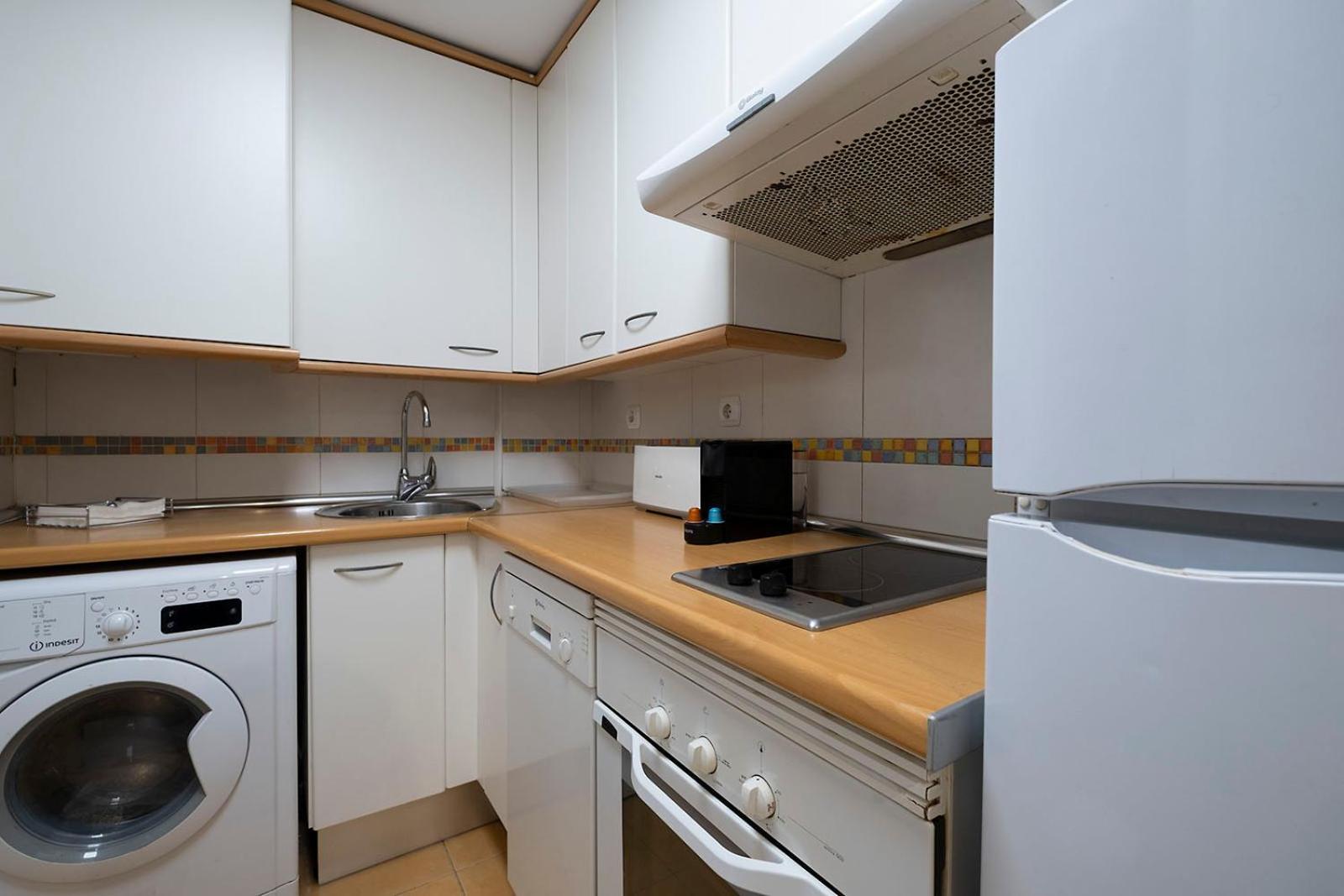 Apartamento Wanda Ifema Con Parking Y Piscina Madrid Exterior foto